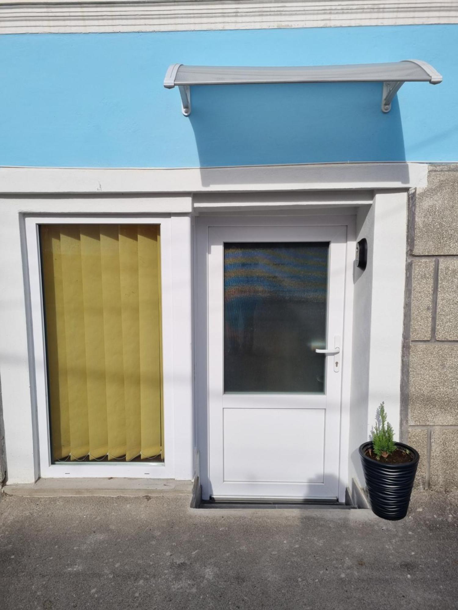 Ultracentral Garage Studio Bistrita  Luaran gambar
